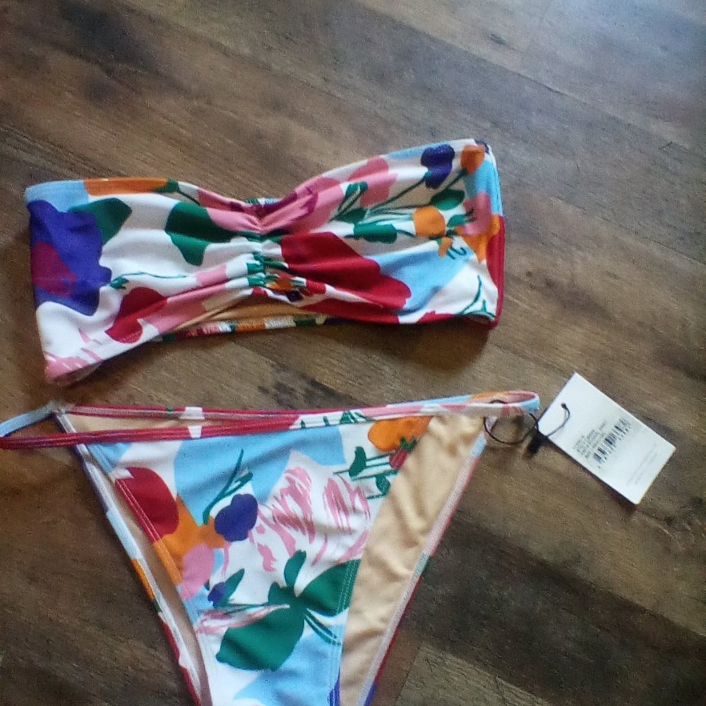 Faithful the brand floral bikini